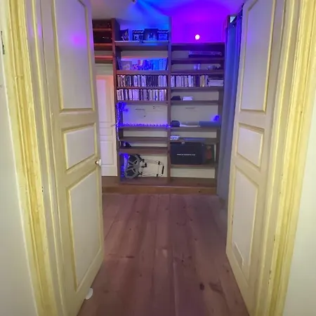 Floydroom'S Pau Chambre Hotes Standing Dans Appartement Partage Proche Chateau Exterior photo